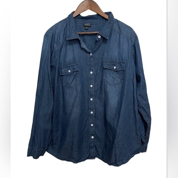 Torrid Taylor Medium Wash Denim Button Down Long Sleeve Shirt - Picture 3 of 6
